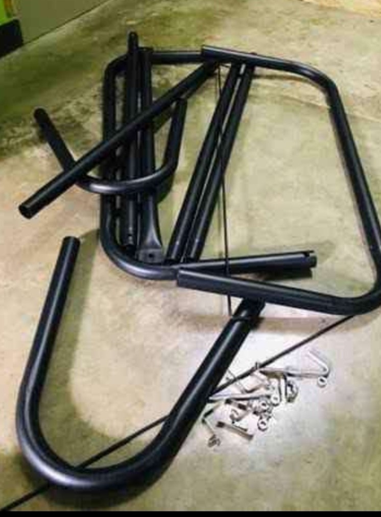 METAL STAND DUYAN, Babies & Kids, Baby Nursery & Kids Furniture, Cots