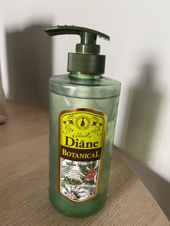 （分類：）位於 。 由 yan_yee2005 提交（商品編號 1155618460，圖片 1）。簡介： 。