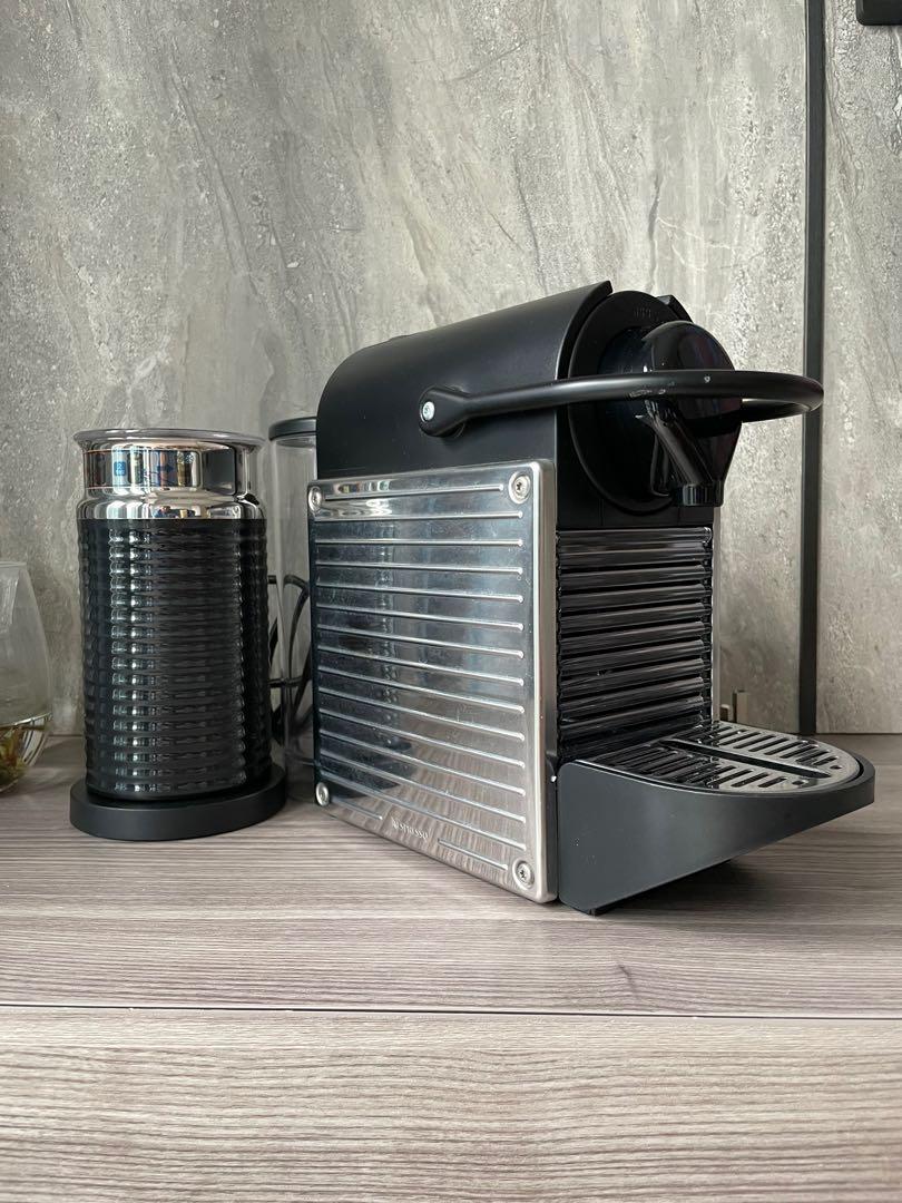 Nespresso Coffee Machine + Foaming Machine / 咖啡機同打奶機, 家庭電器, 廚房電器, 咖啡機及