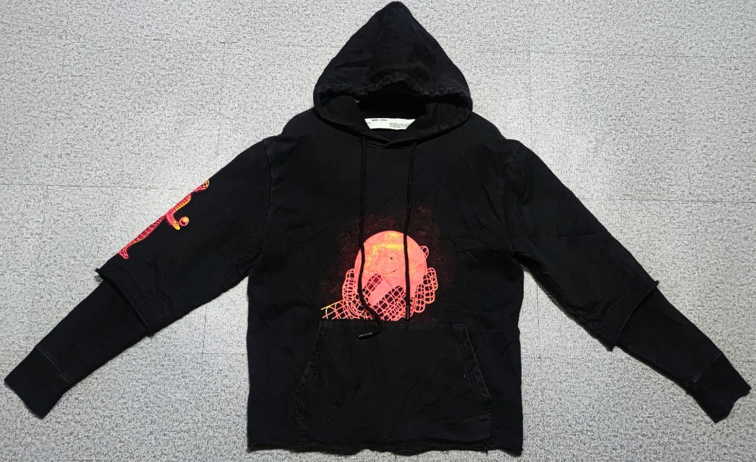 OFF WHITE DOUBLE LAYERED SLEEVE PLANET HOODIE Men s Fashion