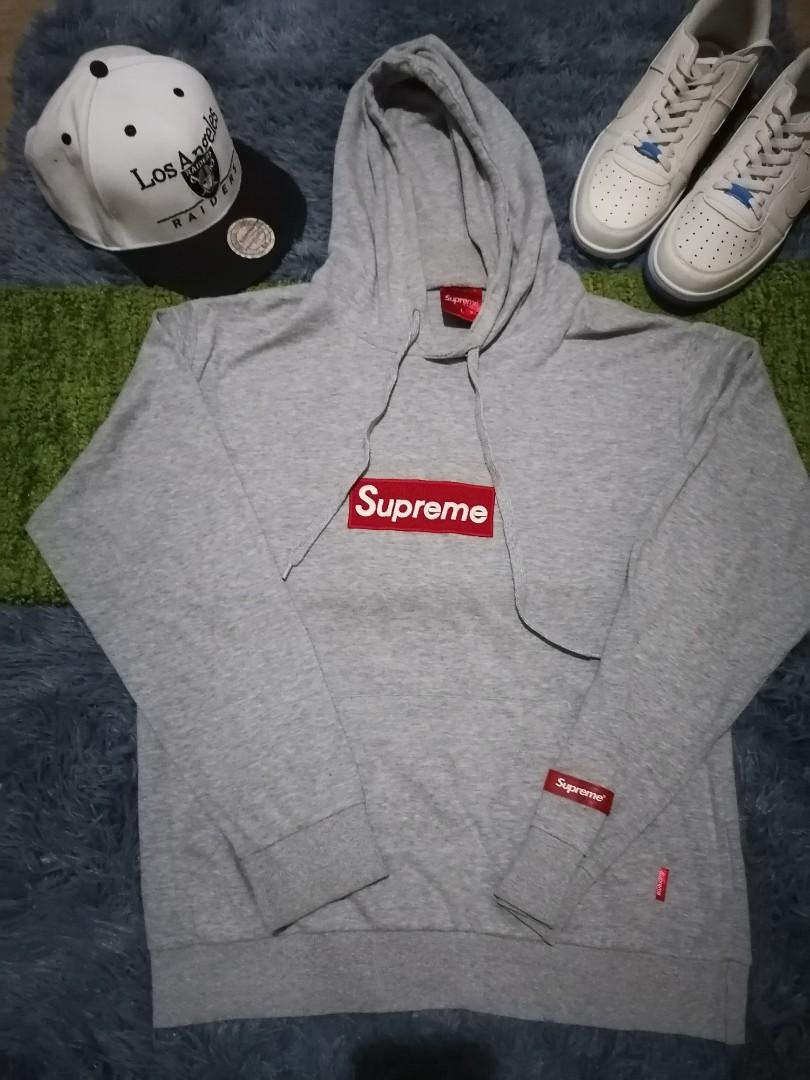 Original Supreme hoodie jocket, Men's Fashion, Coats, Jackets and Outerwear  on Carousell