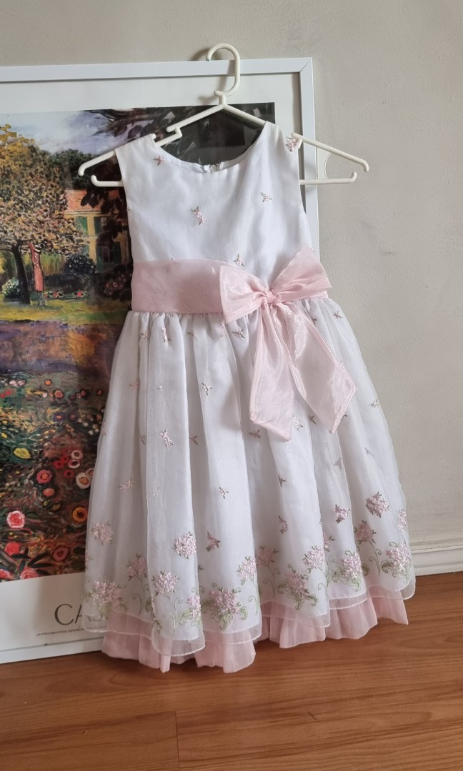 Party graduation Sunday dress