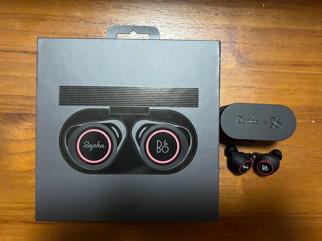 Rapha earbuds on sale