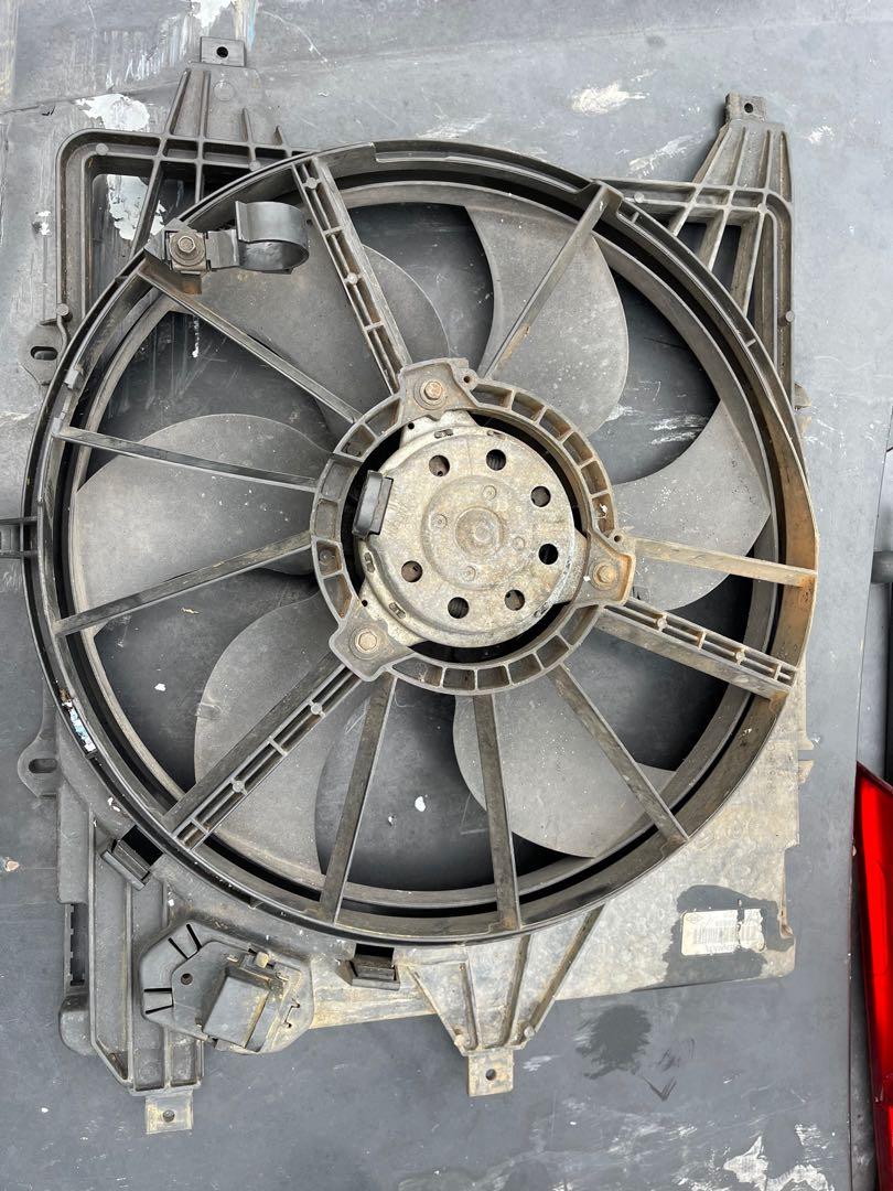 Renault kangoo Radiator Fan, Auto Accessories on Carousell
