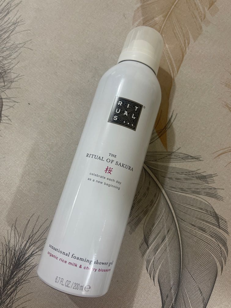 Rituals 櫻花 Sakura shower gel, 美容＆化妝品, 沐浴＆身體護理, 沐浴及身體護理 沐浴 Carousell