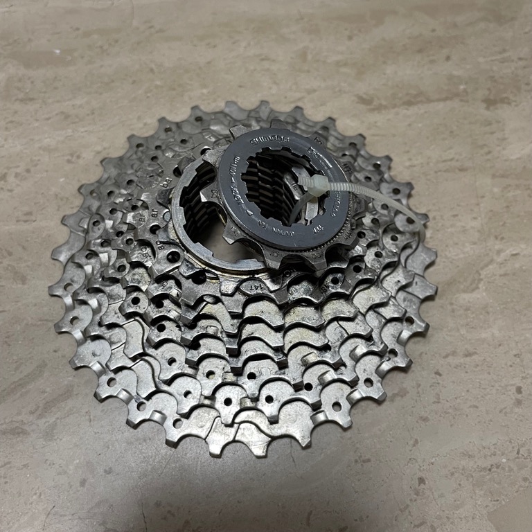 Cassette shimano 9v d'occasion - Équipements vélos
