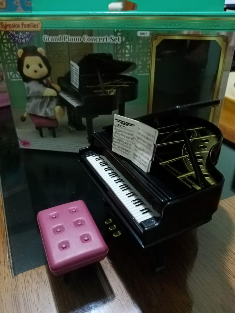 Calico critters grand piano deals concert set
