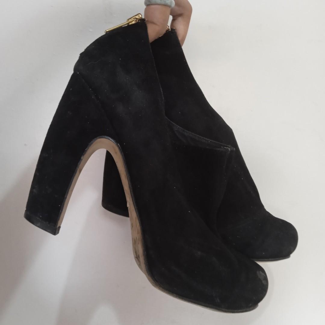 Topshop black suede discount boots
