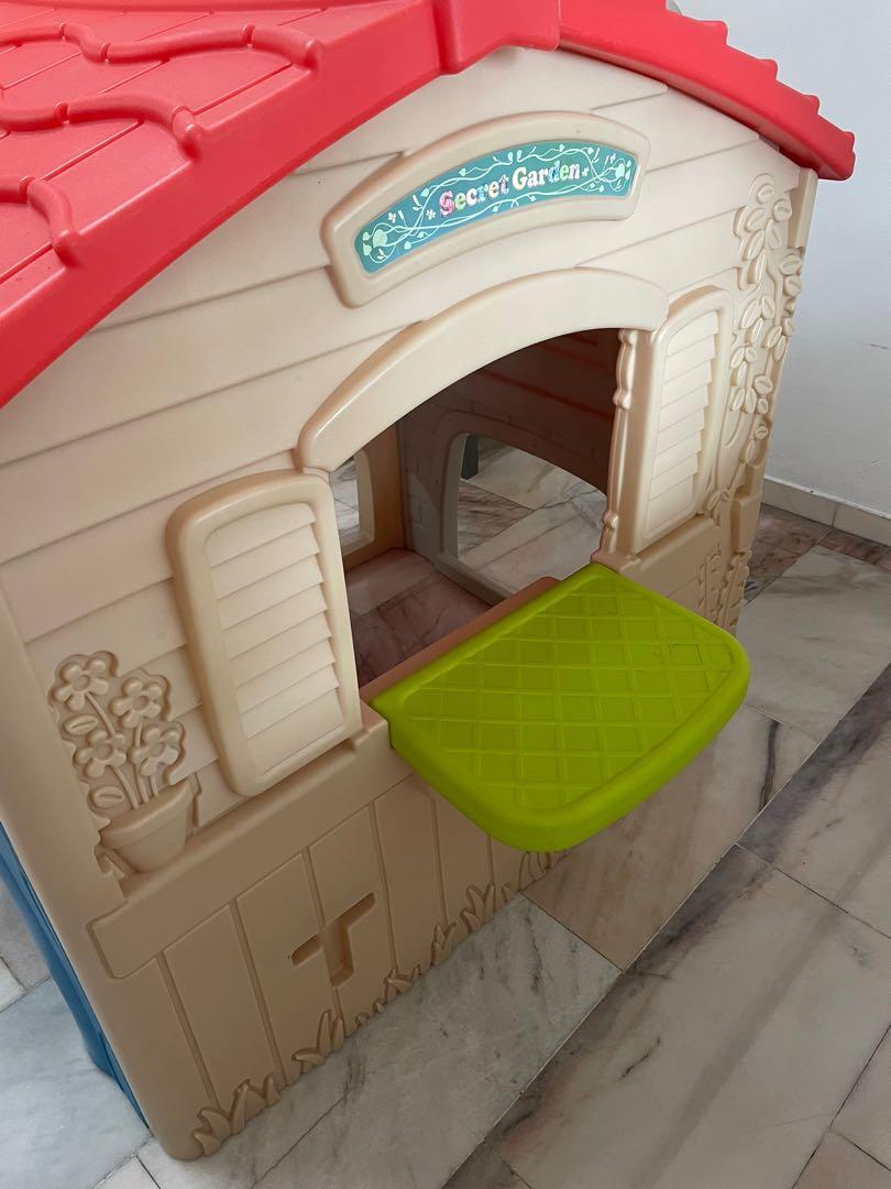 Toys R Us Playhouse, Hobbies & Toys, Toys & Games On Carousell