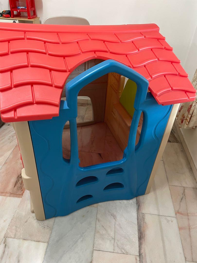 Toys R Us Playhouse, Hobbies & Toys, Toys & Games On Carousell