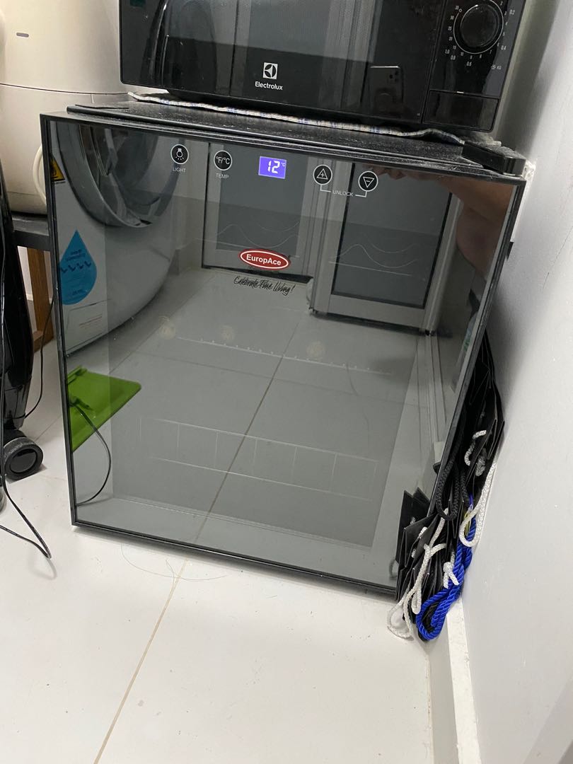 wine fridge clearance sale