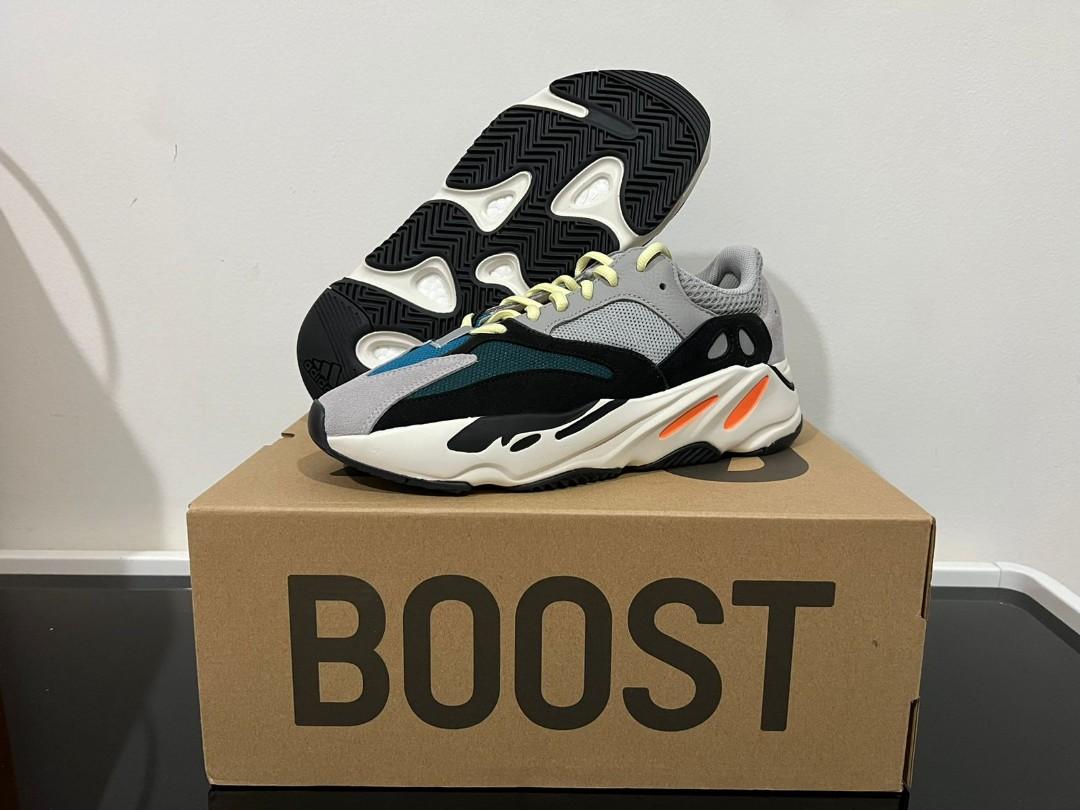 wave runner 700 size 10