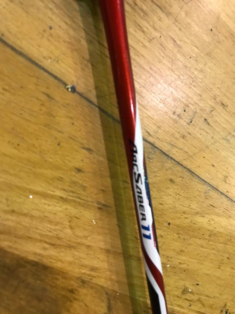 Yonex ArcSaber 11 (red and white colour ) ( Tanchor High Modulus
