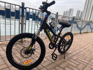 （分類：）位於 。 由 elsacheung 提交（商品編號 1155888405，圖片 1）。簡介： 。
