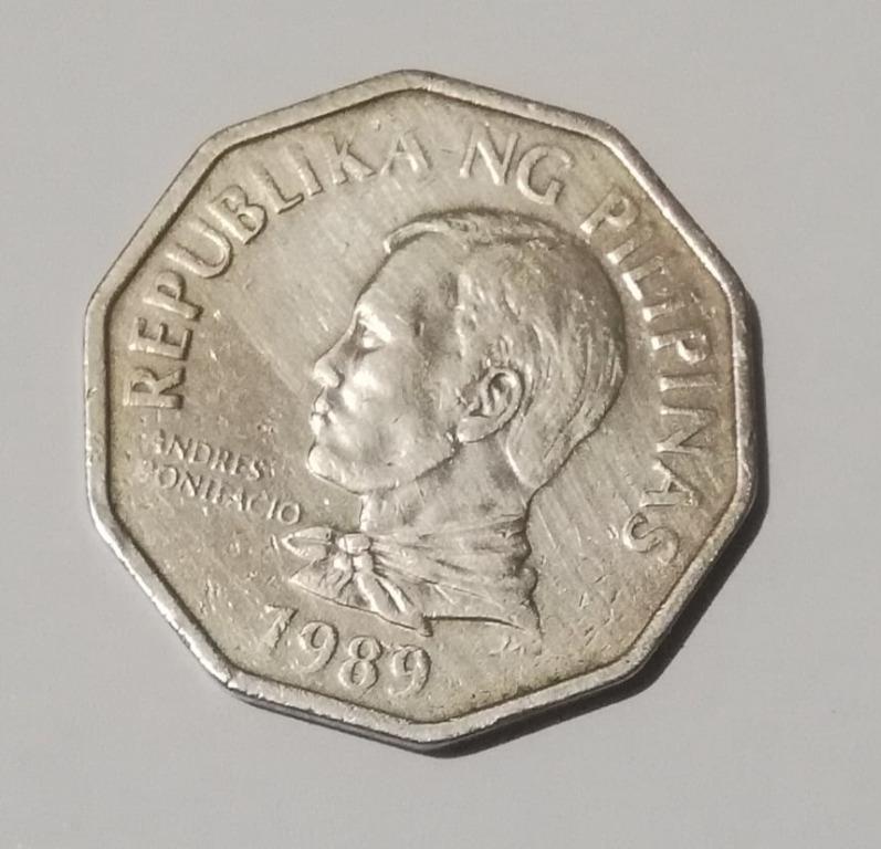2 Pesos 1989 Cocos Nucifera Error Coin (SELLING), Hobbies & Toys