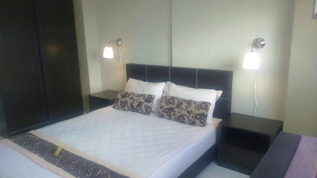 (Category: ) located in . Submitted by brahmacharya (Listing ID 1155892304, Image 1). Description: .