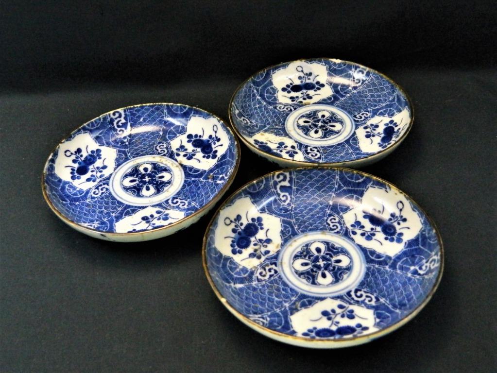 老日本昭和時代古民具染付印判開光花卉海水紋醬釉邊青花古瓷盤三客