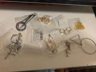 （分類：）位於 。 由 norashaw 提交（商品編號 1155881690，圖片 1）。簡介： 。