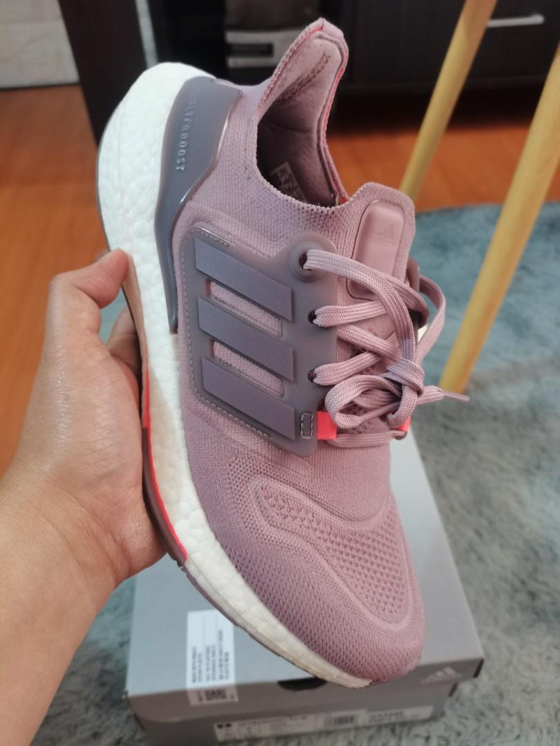 What We Thought Of The Ultrabooost 22 For Women | sdr.com.ec