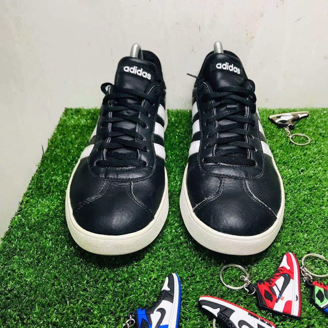 Adidas store cloudfoam keychain