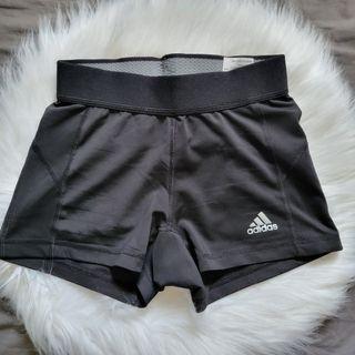 ADIDAS xs gym shorts