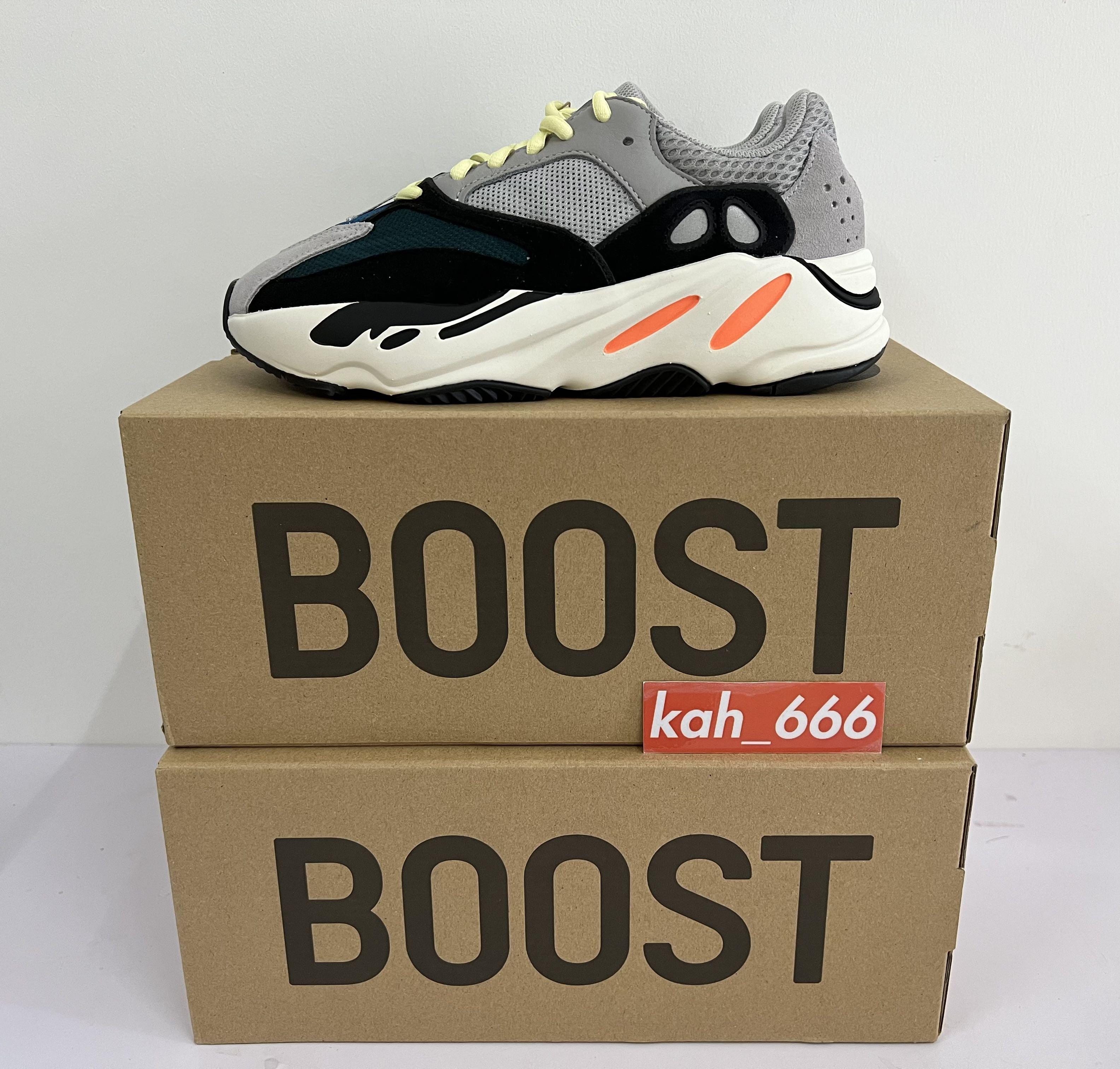 yeezy 700 womens size 8