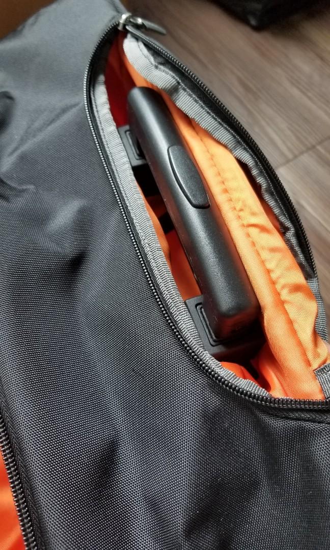 American Tourister Laptop Trolley Bag, Hobbies & Toys, Travel, Luggage