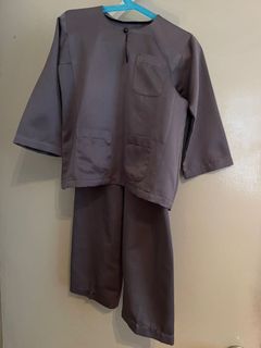 (Category: ) located in . Submitted by reenaspreloved (Listing ID 1155947852, Image 1). Description: .