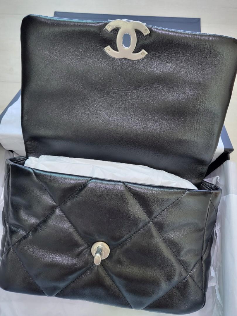 🖤Chanel 19 Black Small with Reversed hardware (Silver CC logo), Women's  Fashion, Bags & Wallets, Shoulder Bags on Carousell