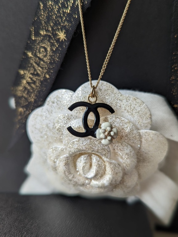 Chanel CC 08A GHW Logo Camellia Enamel Black Necklace, Women's