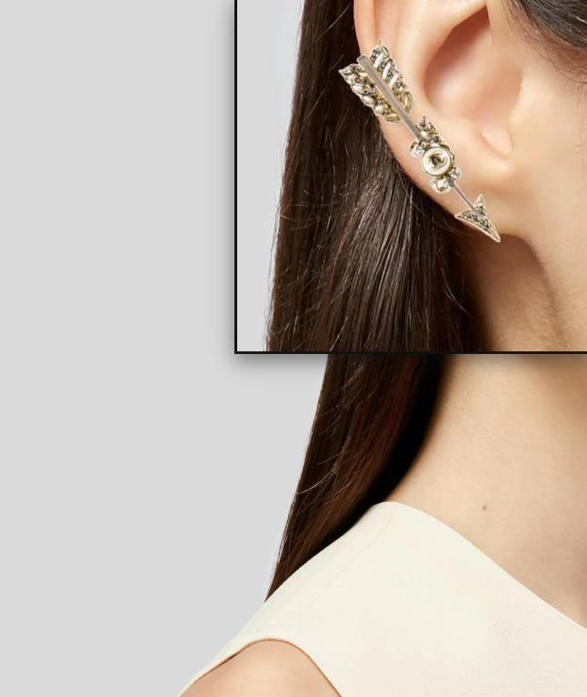 Chanel 2025 arrow earrings