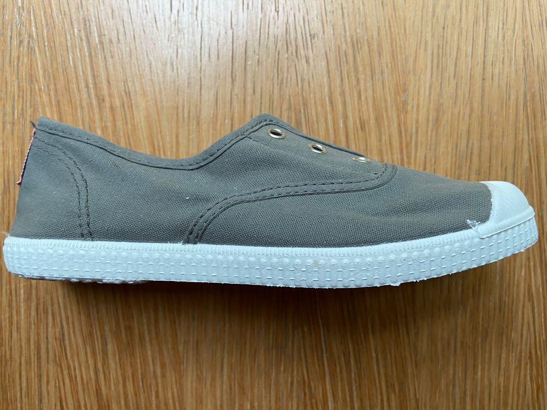 Cienta Unisex Child Loafer Flat size 33