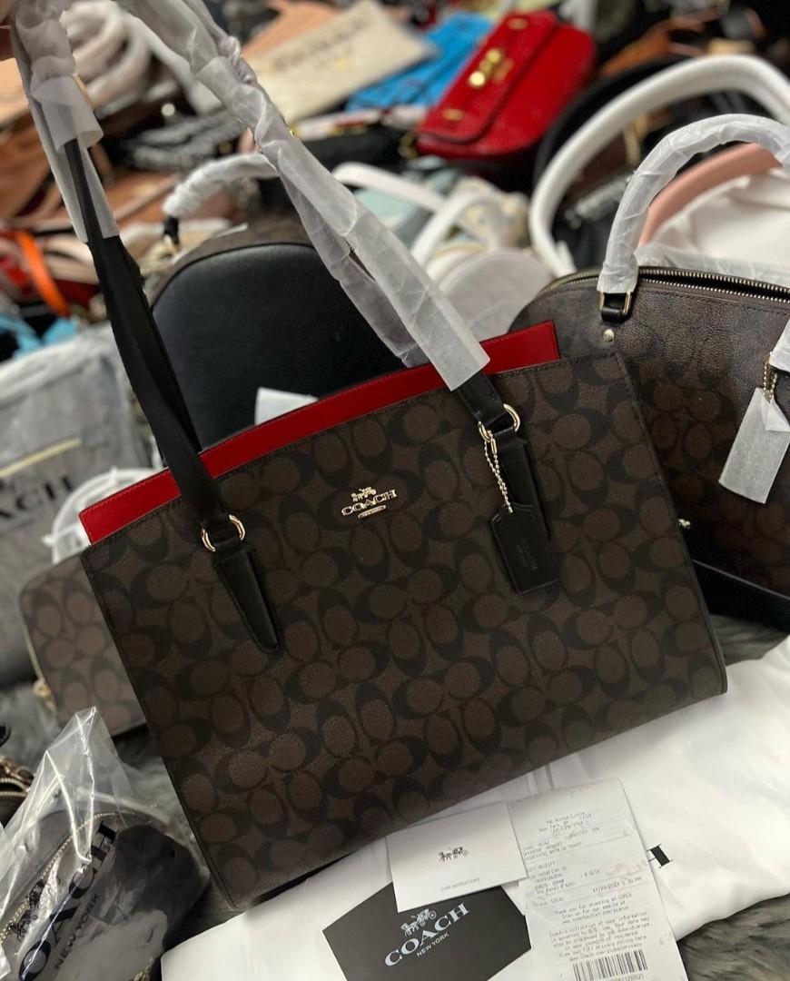 coach tatum carryall in signature canvas