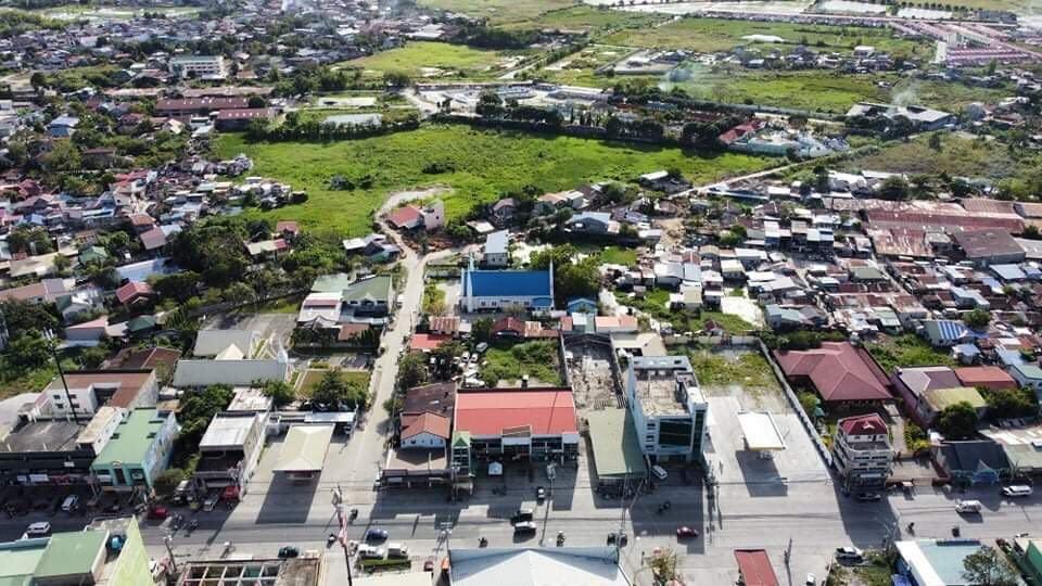 COMMERCIAL PROPERTY IN PAMPANGA NEAR JOLLIBEE STO. TOMAS, Property, For