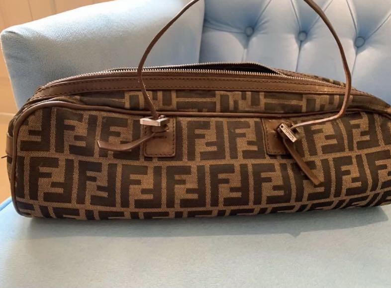 Fendi, Barang Mewah, Tas \u0026 Dompet di Carousell