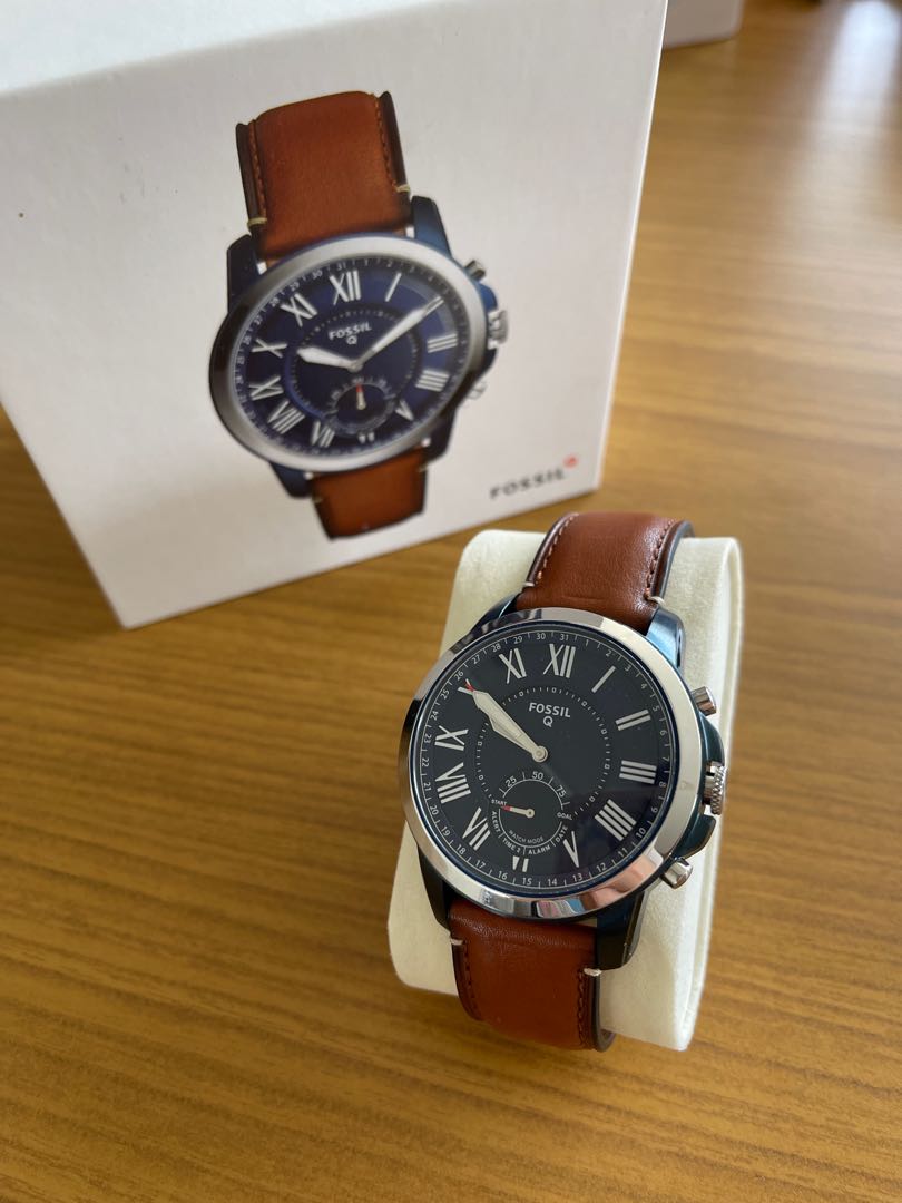 Fossil hybrid top smartwatch light