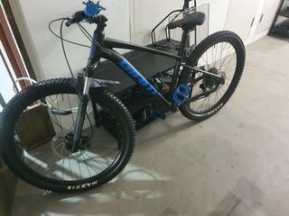(Category: ) located in . Submitted by bicyclecab (Listing ID 1155825676, Image 1). Description: .