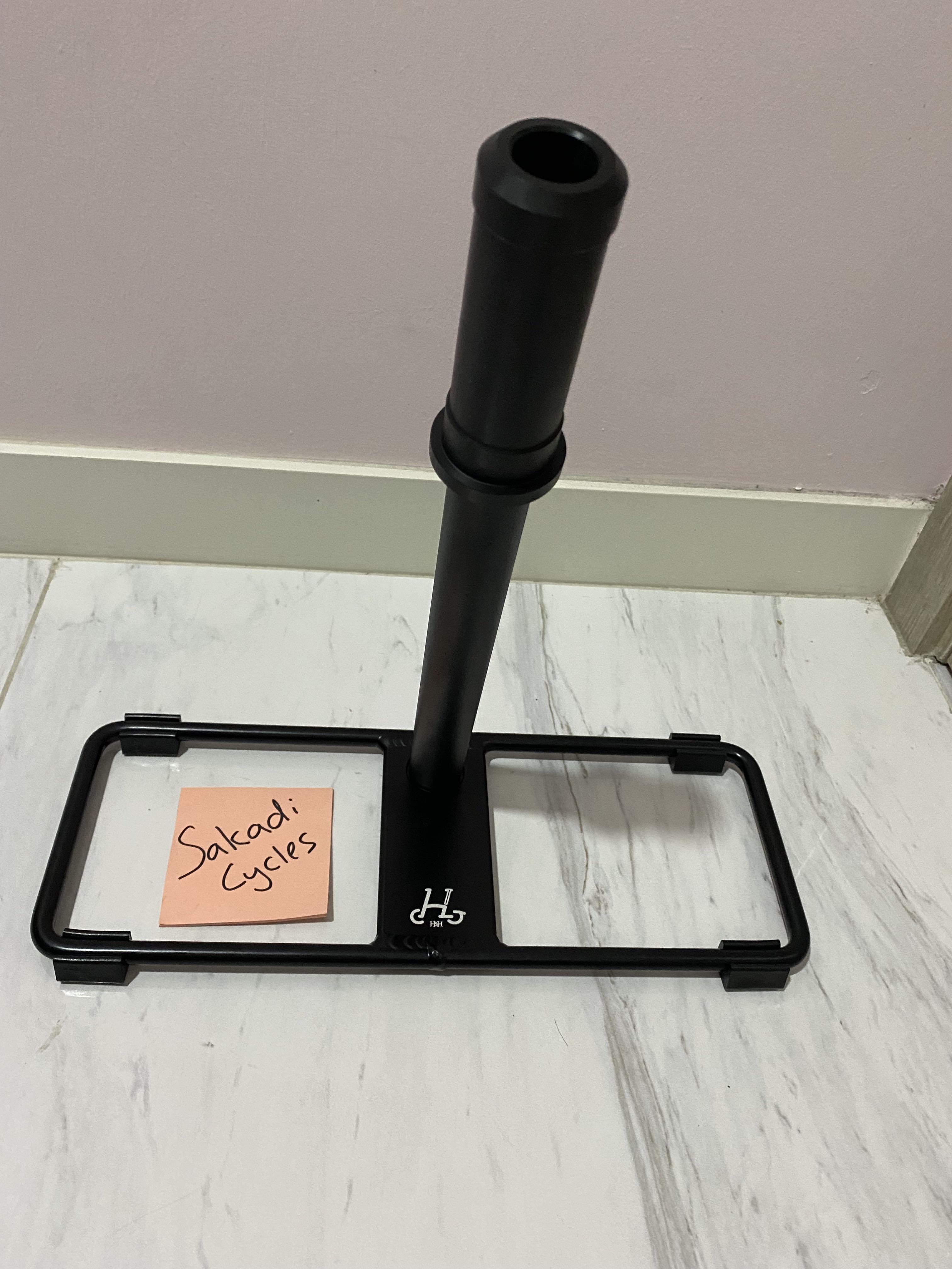 Brompton display hotsell stand