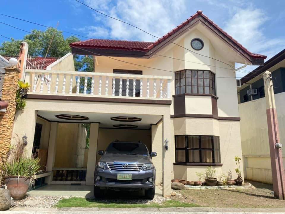 House and lot for sale or for rent at Solariega crown asia puan Davao