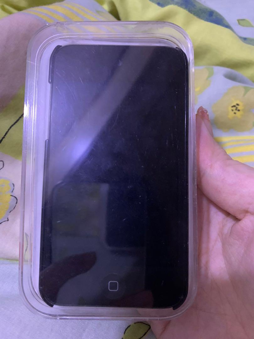 iPod Touch Gen4第4代8Gb 正貨apple購自豐澤Model A1367, MC540ZP/A