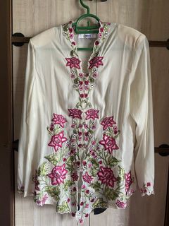 (Category: ) located in . Submitted by shopwithnhm (Listing ID 1155750247, Image 1). Description: .