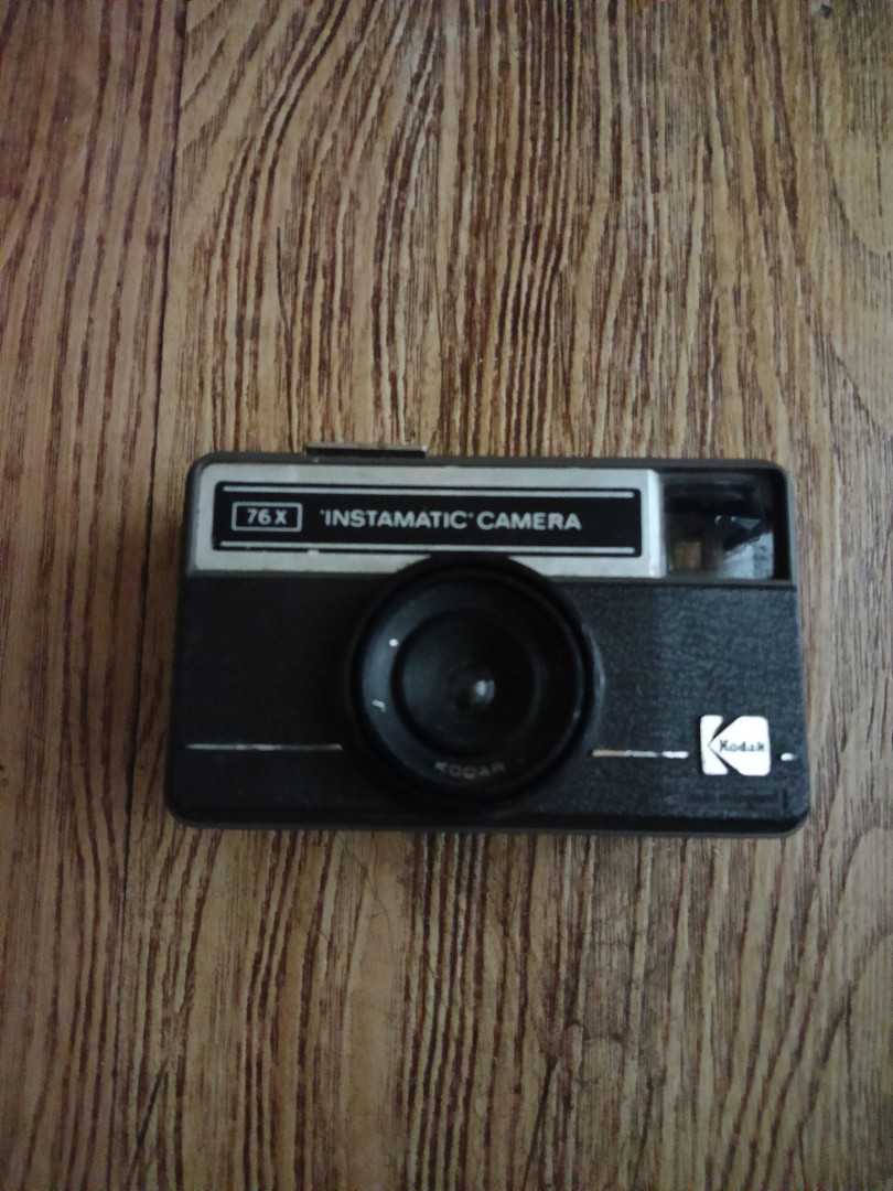 Kodak Instamatic 76x, Hobbies & Toys, Memorabilia & Collectibles