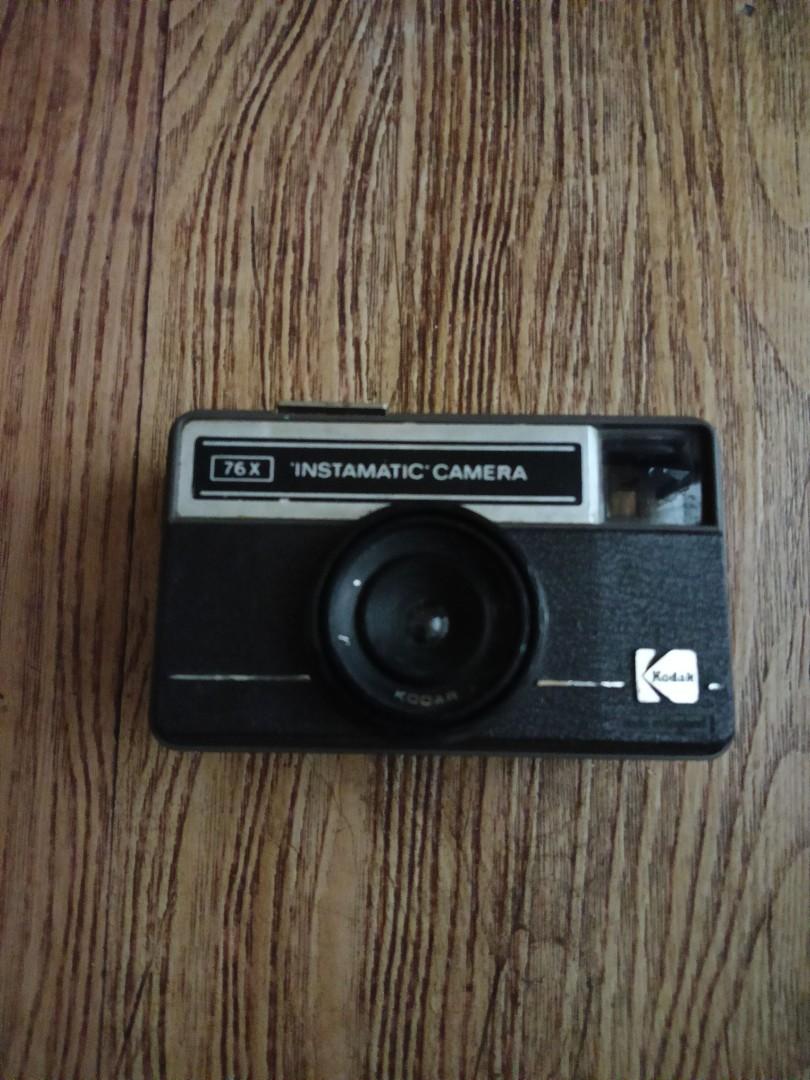 Kodak Instamatic 76x (Category: Cameras) located in Antipolo. Submitted by carnagevisors1990 (Listing ID 1155777858, Image 1). Description: Vintage '70s Kodak untested. no film to test. for display, collection..