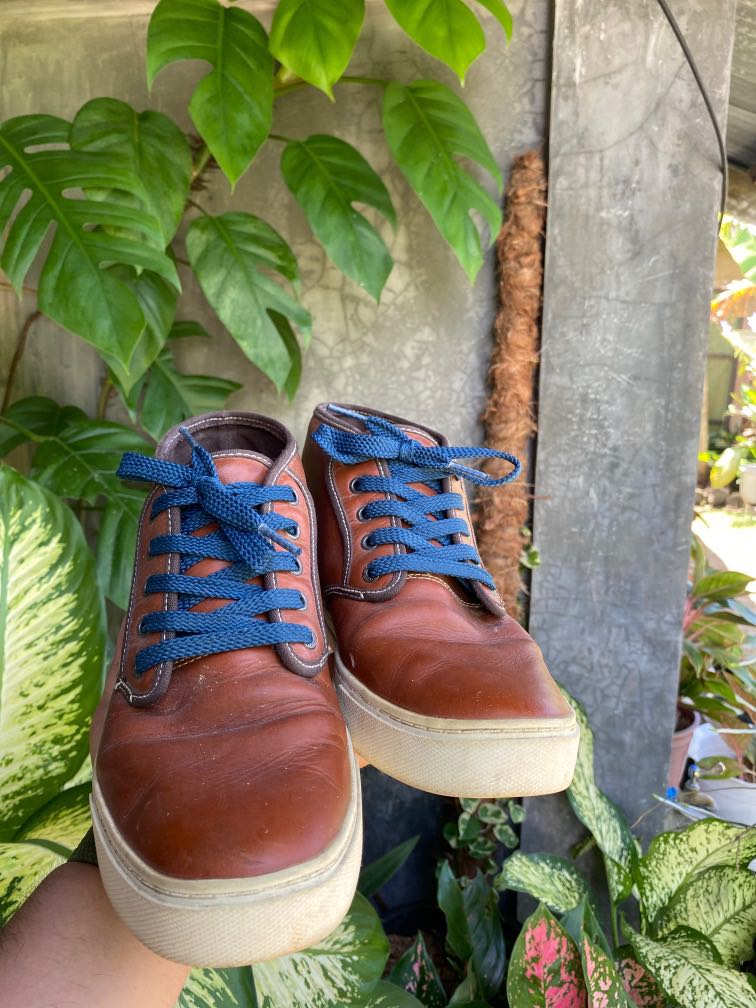 chukka boots lacoste