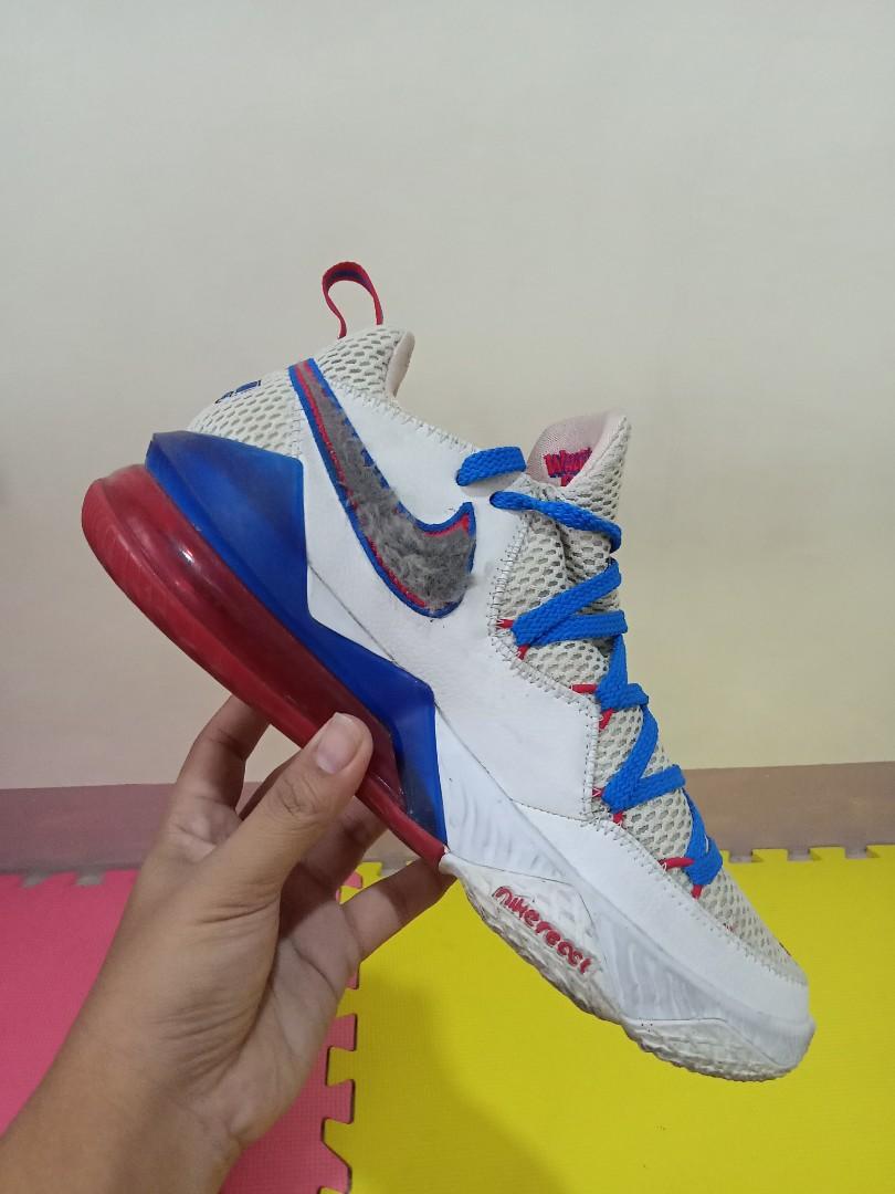 lebron 17 toon squad