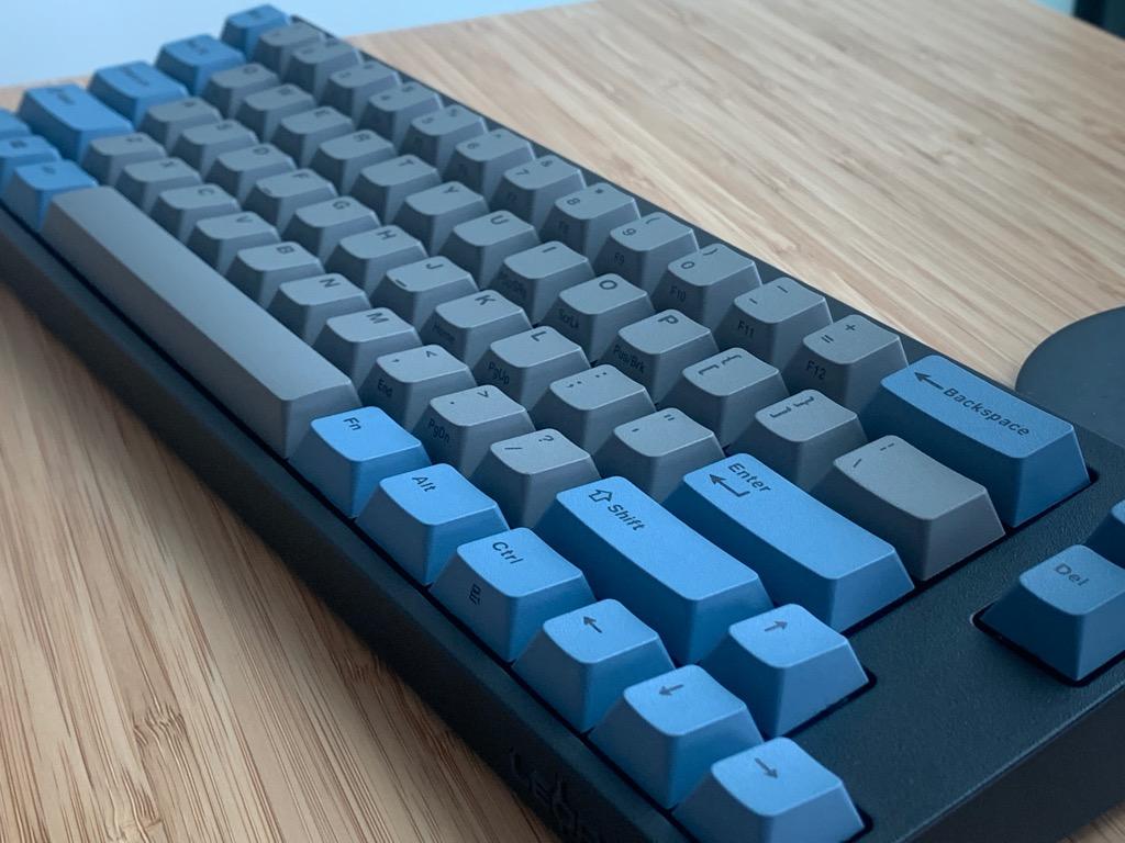 17360円セール する ネット商品 LEOPOLD FC660MBT 無線 US チェリー赤