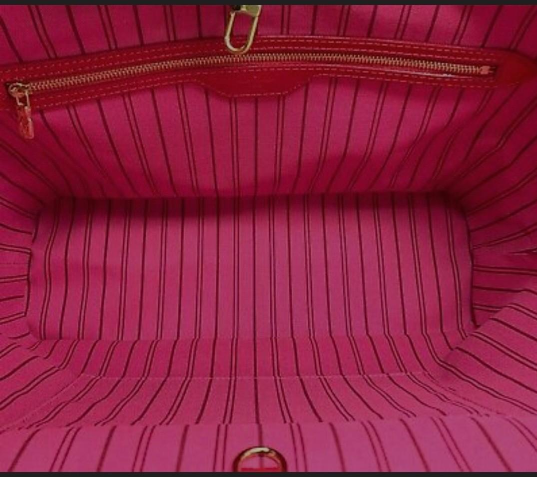 Louis Vuitton Limited Edition Pink Shiny Leather Cosmic Blossom