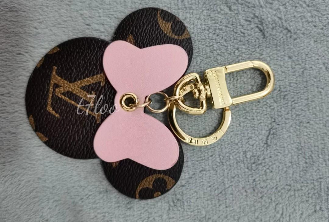 NEW ARRIVAL! 🔥 LV x Minnie Mouse inspired keyrings now available on o