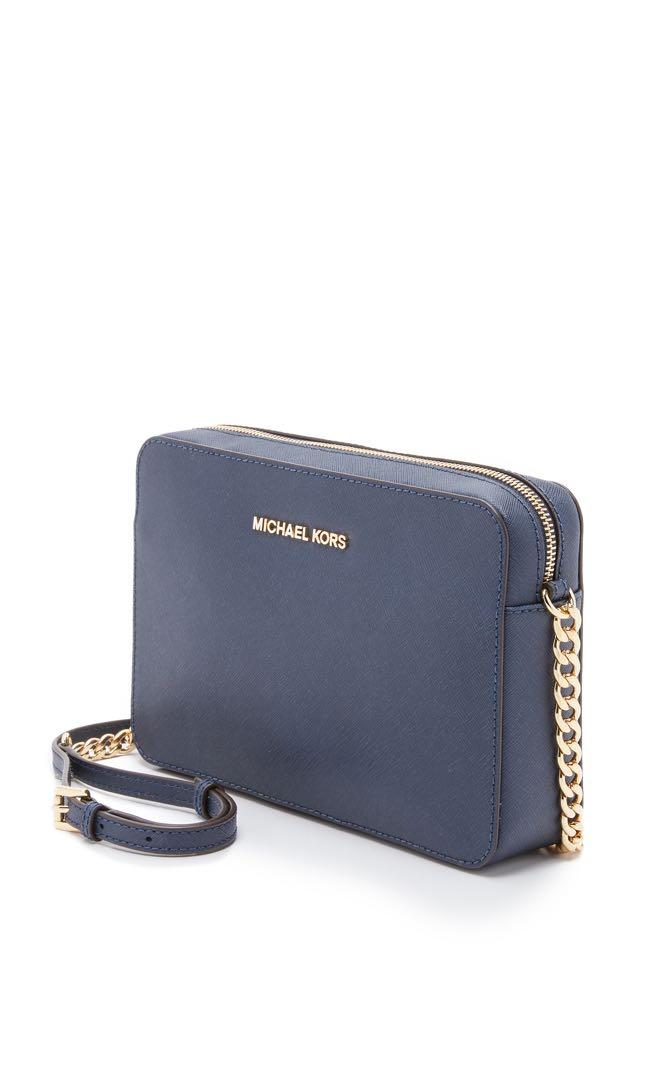 Michael kors navy blue crossbody discount