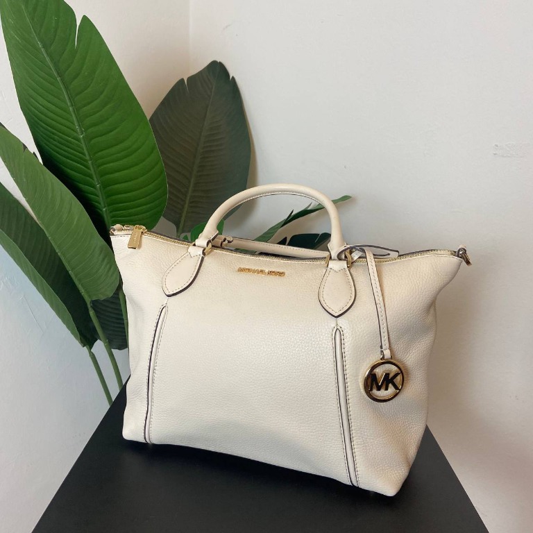 Mk lenox best sale large satchel